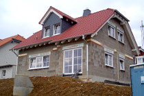 Rohbau Einfamilienhaus mit Dachgaube